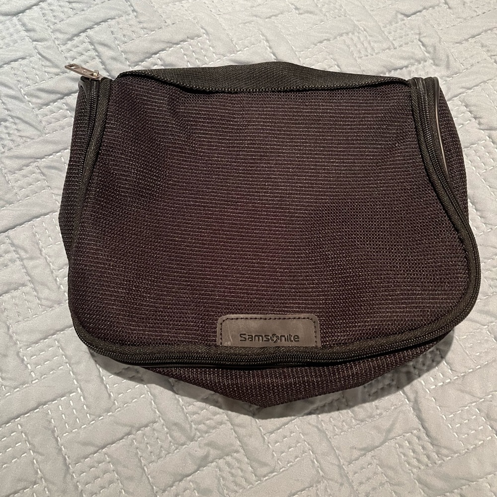 Samsonite Toiletry Kit